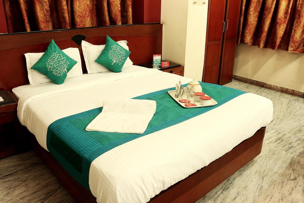 Oyo 1224 New Alipore Calcutta Extérieur photo