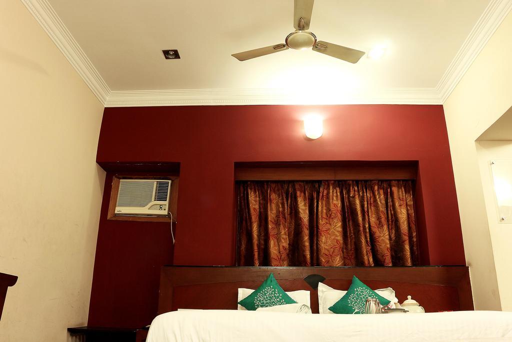 Oyo 1224 New Alipore Calcutta Extérieur photo