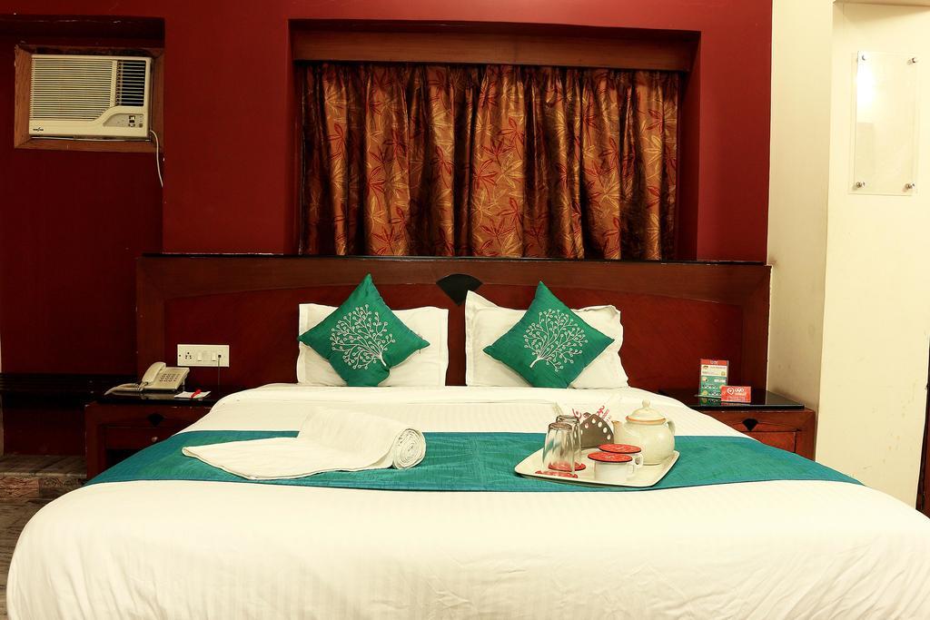 Oyo 1224 New Alipore Calcutta Extérieur photo